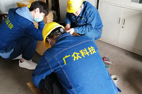 廣眾電動(dòng)機(jī)軸承溫度振動(dòng)監(jiān)測(cè)裝置應(yīng)用于各種煤礦機(jī)電設(shè)備