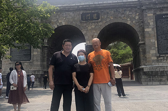 遼寧客戶來(lái)訪 廣眾科技盛情接待游景區(qū)