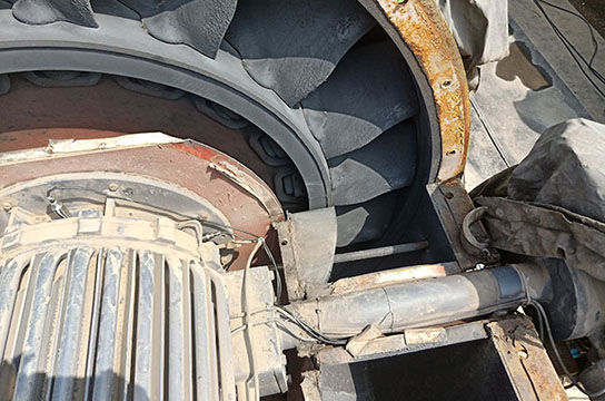 鄭州廣眾電動機主要軸承溫度及振動監(jiān)測裝置安裝細節(jié)