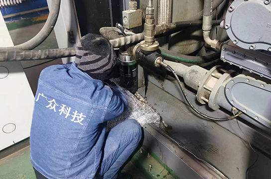 空壓機(jī)斷油保護(hù)裝置核心監(jiān)測原理：壓力監(jiān)測